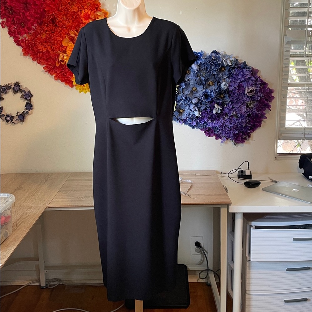 Aritzia Babaton Cut-Out Dress in Black - Picture 3 of 8